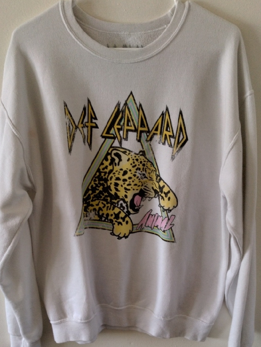 🦋WOMENS DEF LEPPARD SWEATSHIRT 🦋